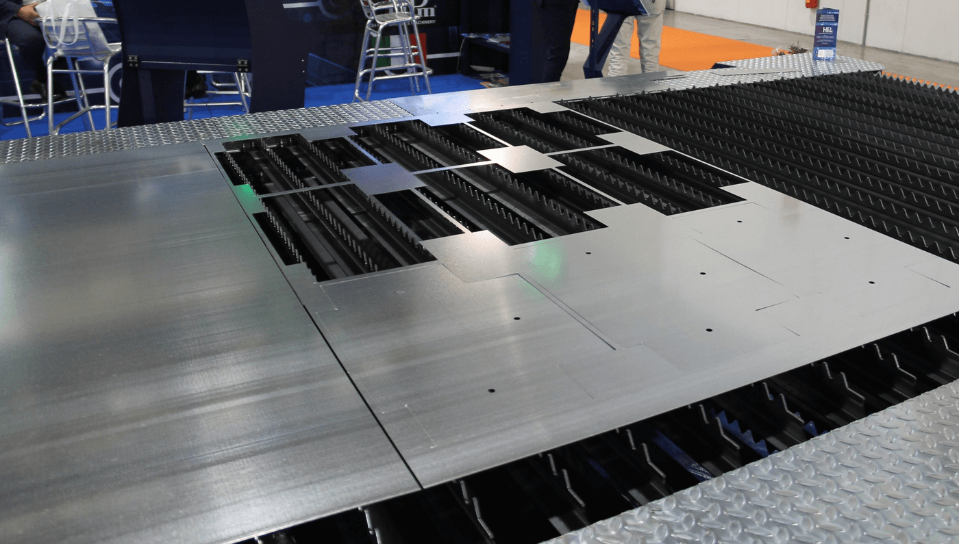 HPm Fiber Max Line - linea spianatura e taglio laser